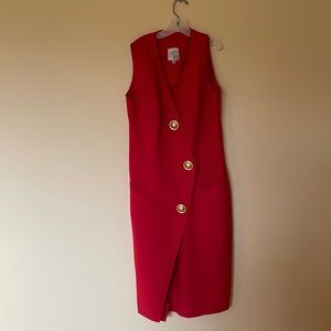 Beautiful knee length dress, asymmetric closure